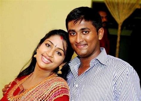 navya nair divorce|Navya Nair Biography, Age, Height, Husband, Net Worth, Family